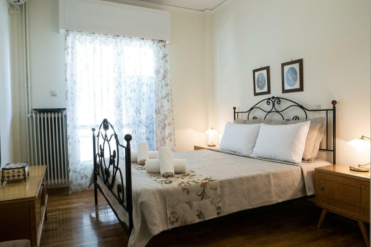 Best House, Larisis Metro, Athens Exterior photo